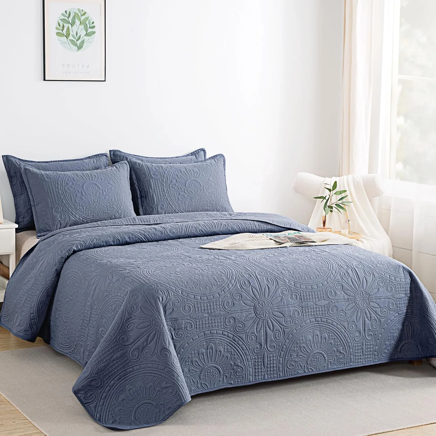 annadaif Queen Size Quilt Bedding Set (90x96 Inch) Blue Bedspreads, 3 Pieces Lightweight Comforter, Coin Pattern Coverlet Bedding Cover All Seasons (1 Quilt, 2 Pillow Shams)