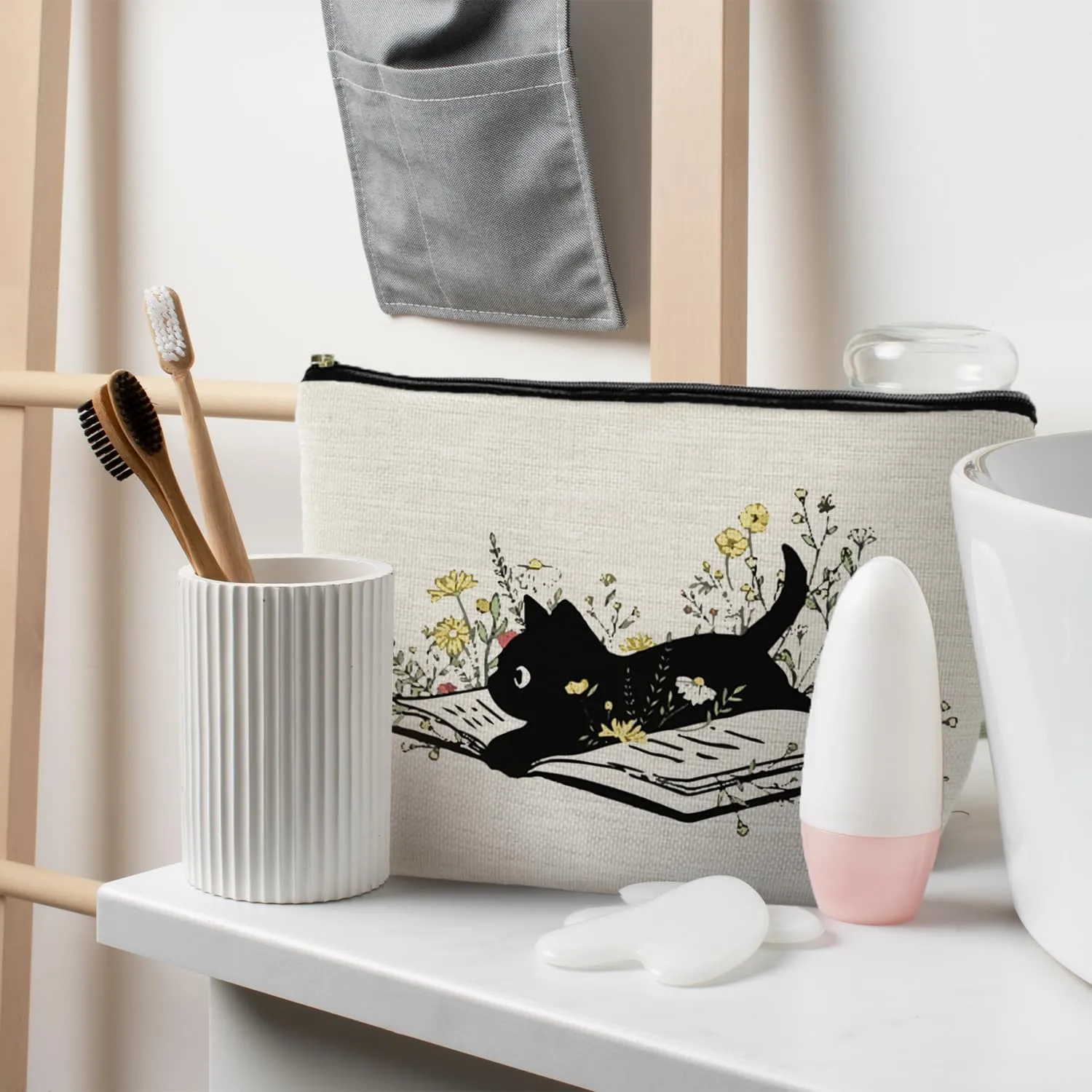 Floral Black Cat Makeup Bag, Cat Gifts for Women Cat Lovers, Black Cat Gifts, Cat Lover Gifts for Women, Cat Themed Gifts, Cat Stuff for Cat Lovers, Cat Cosmetic Bag Toiletry Bag