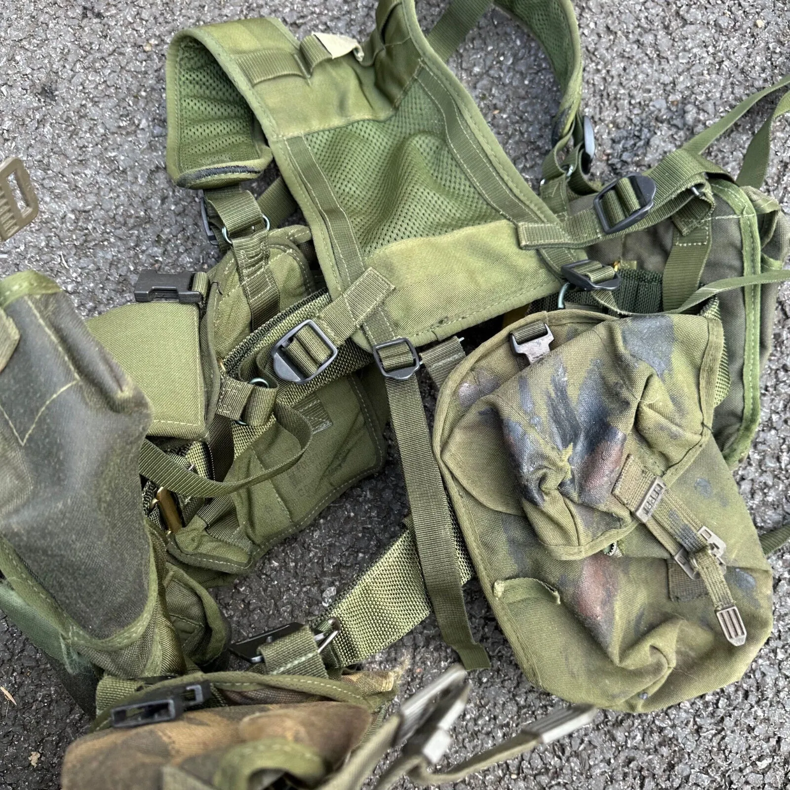 Genuine British Army DPM Combat Rig & Pouches - Ideal for Paintball / Airsoft